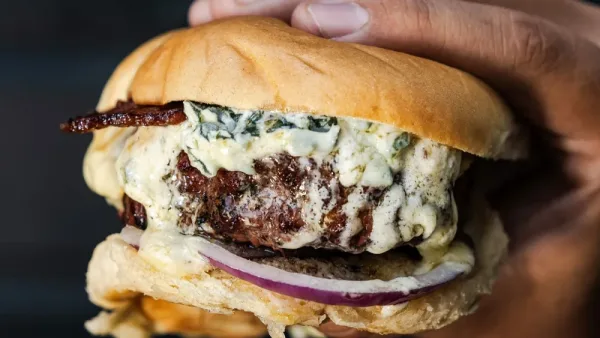 BLACK & BLUE BURGER